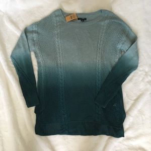 AE Outfitters Blue Ombre Sweater NWT Size M
